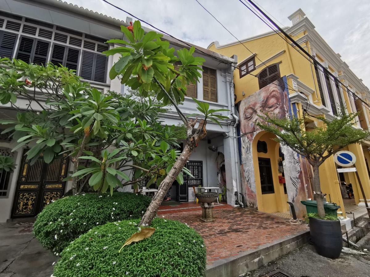 Ryokan Muntri Boutique Hostel George Town Exterior foto